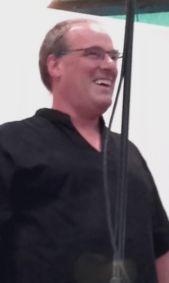 Fin du concert. Ravi!