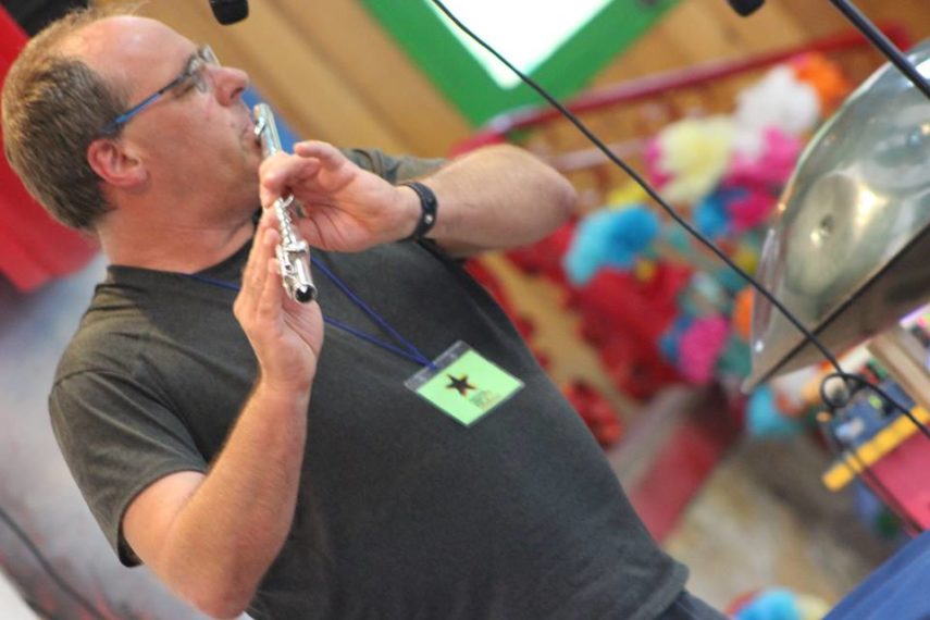 Monsieur Jack à la flûte